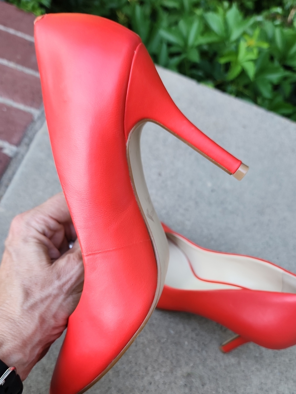 Nine West Red Pointed-Toe Stiletto Pumps - Picture 11 of 17